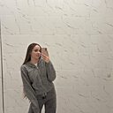 Знакомства: Екатерина, 18 лет, Москва