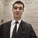 Знакомства: Артём, 19 лет, Тюмень