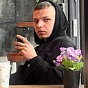 Знакомства: Иван, 24 года, Мариуполь