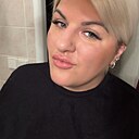 Знакомства: Ирина, 38 лет, Прага