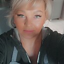 Знакомства: Юлия, 48 лет, Гатчина
