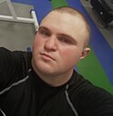 Знакомства: Александр, 24 года, Новомосковск