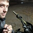 Знакомства: Юра Назаров, 33 года, Юрты