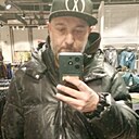 Знакомства: Artyom, 40 лет, Челябинск