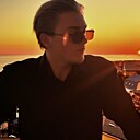 Знакомства: Данил, 20 лет, Сургут