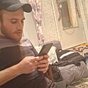 Знакомства: Анатолий, 31 год, Уральск
