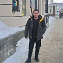 Знакомства: Александр, 38 лет, Магадан