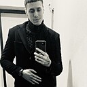 Знакомства: Роман, 32 года, Мариуполь