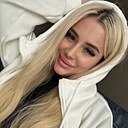 Знакомства: Ксеня, 28 лет, Екатеринбург