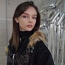 Знакомства: Вика, 18 лет, Волгодонск