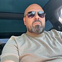 Знакомства: David, 43 года, Ереван