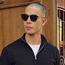 Знакомства: Илхом, 21 год, Казань