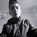 Знакомства: Дмитрий, 20 лет, Яровое