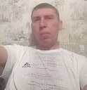 Знакомства: Юрий, 44 года, Омск