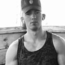 Знакомства: Илья, 20 лет, Омск