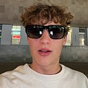 Знакомства: Макар, 18 лет, Москва