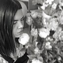 Знакомства: Юля, 22 года, Омск