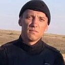 Знакомства: Максим, 35 лет, Павлодар