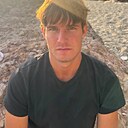 Знакомства: Максим, 23 года, Домодедово