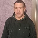 Знакомства: Дмитрий, 45 лет, Луга