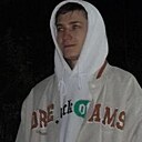 Знакомства: Виталий, 23 года, Челябинск