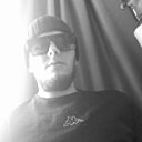 Знакомства: Олег, 28 лет, Междуреченск