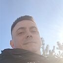 Знакомства: Юрий, 31 год, Солигорск