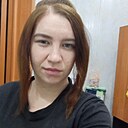 Знакомства: Алëна, 25 лет, Екатеринбург