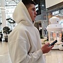 Знакомства: Филипп, 19 лет, Омск