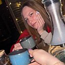 Знакомства: Оля, 18 лет, Челябинск