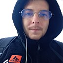 Знакомства: Андрей, 25 лет, Макеевка