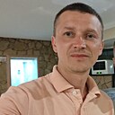 Знакомства: Danil, 34 года, Новый Уренгой