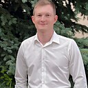 Знакомства: Артём, 26 лет, Канаш