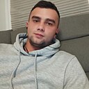 Знакомства: Vadim, 27 лет, Билефельд