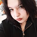Знакомства: Алёнка, 18 лет, Новотроицк