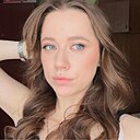 Знакомства: Юлия, 23 года, Санкт-Петербург