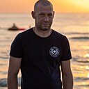 Знакомства: Антон, 37 лет, Белгород