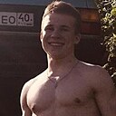 Знакомства: Александр, 24 года, Балабаново