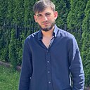 Знакомства: Миша, 28 лет, Познань