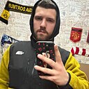 Знакомства: Максим, 21 год, Тула