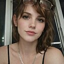 Знакомства: Алёна, 27 лет, Омск