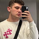 Знакомства: Александр, 19 лет, Москва