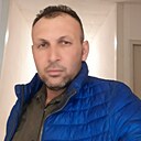 Знакомства: Cafer, 42 года, Краков