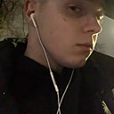 Знакомства: Кирилл, 22 года, Кострома