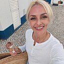 Знакомства: Ксения, 39 лет, Москва