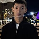 Знакомства: Akan, 18 лет, Астана