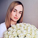 Знакомства: Юля, 25 лет, Москва