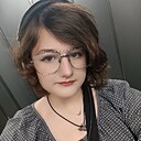 Знакомства: Полина, 19 лет, Санкт-Петербург