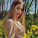 Знакомства: Юлия, 28 лет, Москва