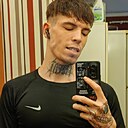 Знакомства: Александр, 25 лет, Екатеринбург